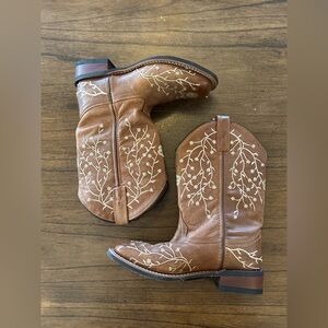 Laredo LA1043 Womens 7M Brown Leather Embroidered Western Cowboy Boots